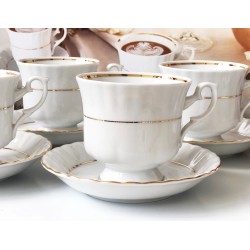 Zestaw 6 filiżanek do kawy, herbaty Chodzież IWONA B014 biała porcelana zdobiona złotym paskiem.
